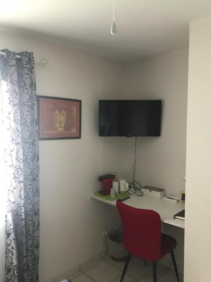 Chambre Du Merle Illats Buitenkant foto