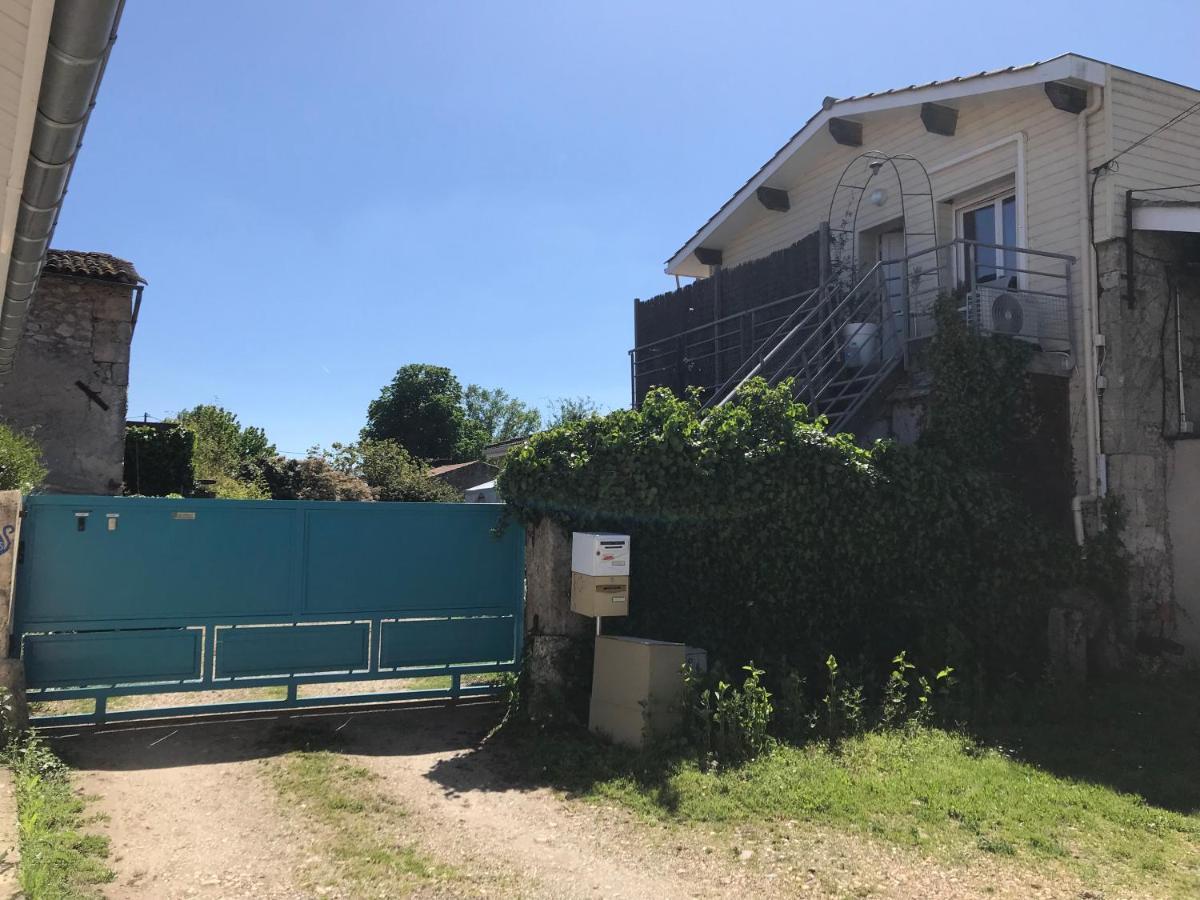 Chambre Du Merle Illats Buitenkant foto